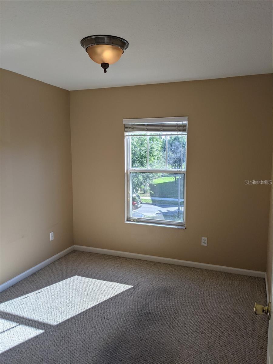 10272 Park Commons Dr Property Photo 15