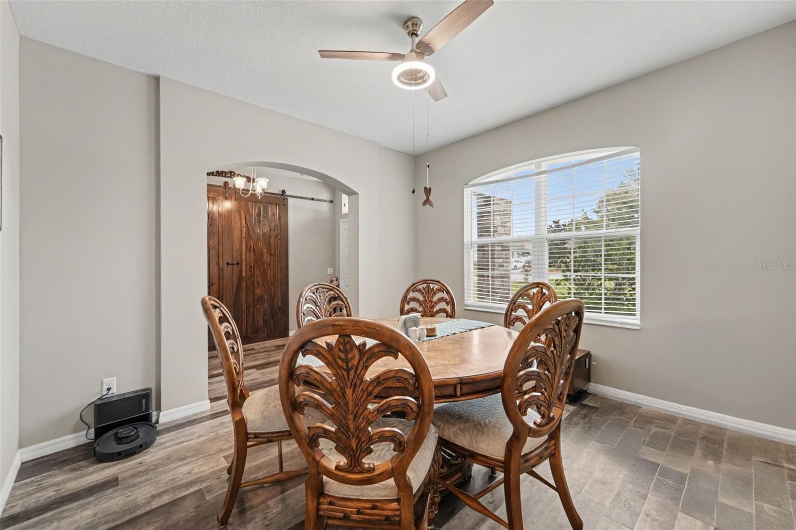 13144 Laurel Crest Ct Property Photo 5