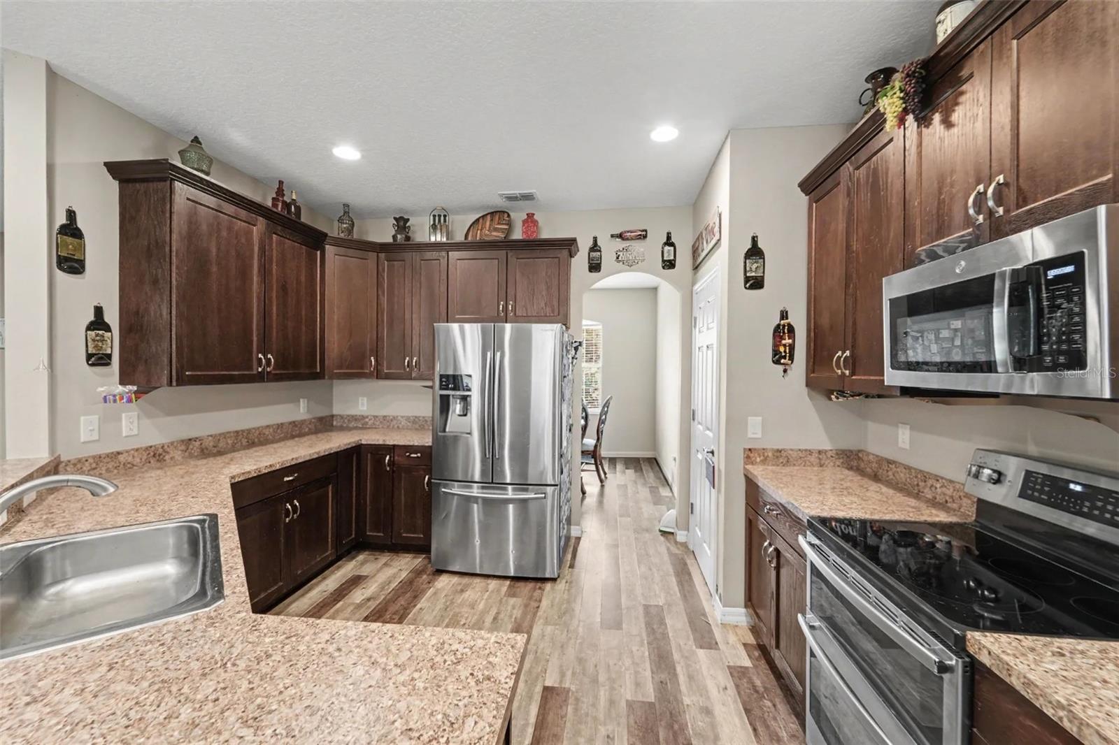 13144 Laurel Crest Ct Property Photo 8
