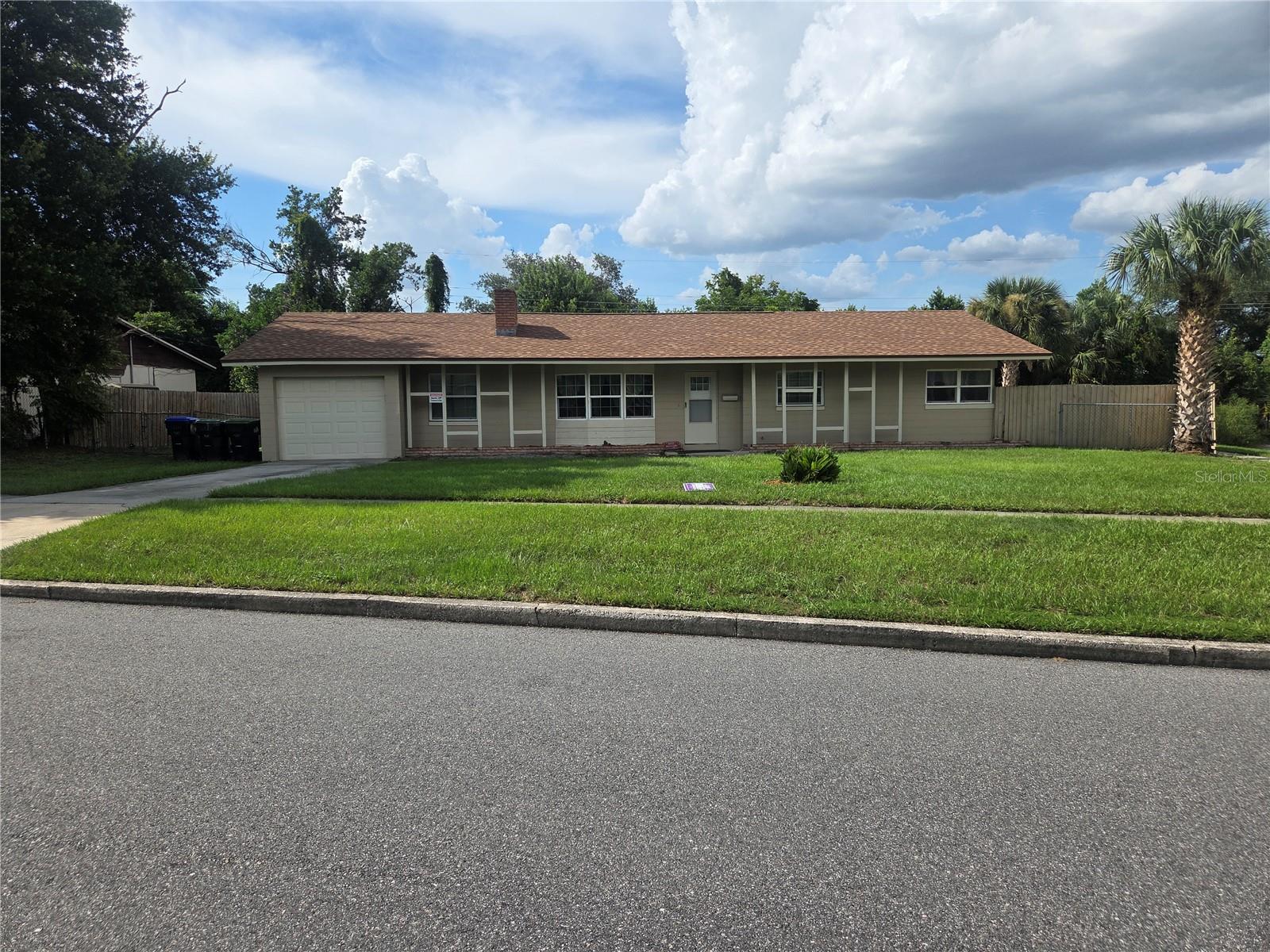 5903 RIVIERA DR Property Photo 1