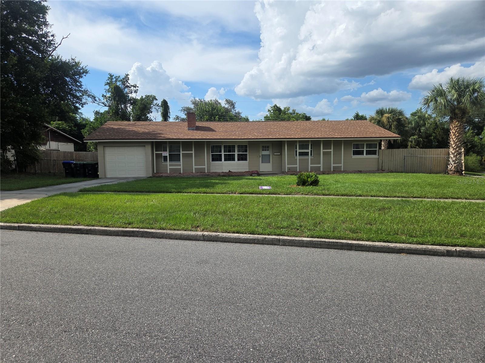 5903 Riviera Dr Property Photo 2