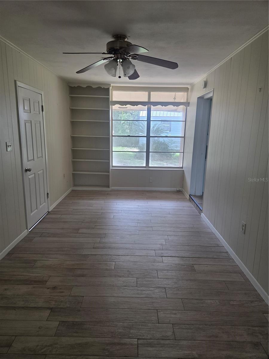 5903 Riviera Dr Property Photo 7