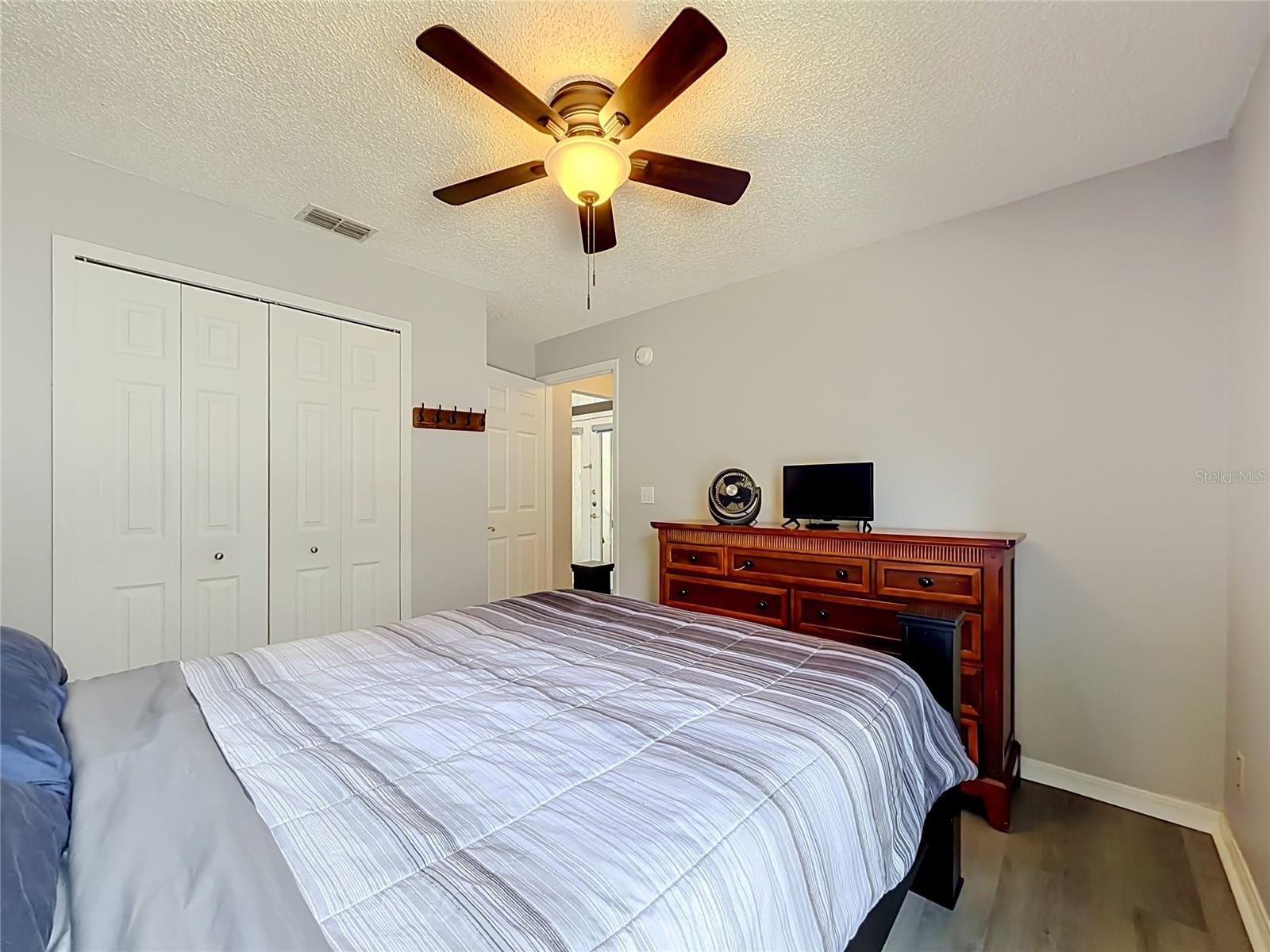 2244 Mallory Cir Property Photo 23