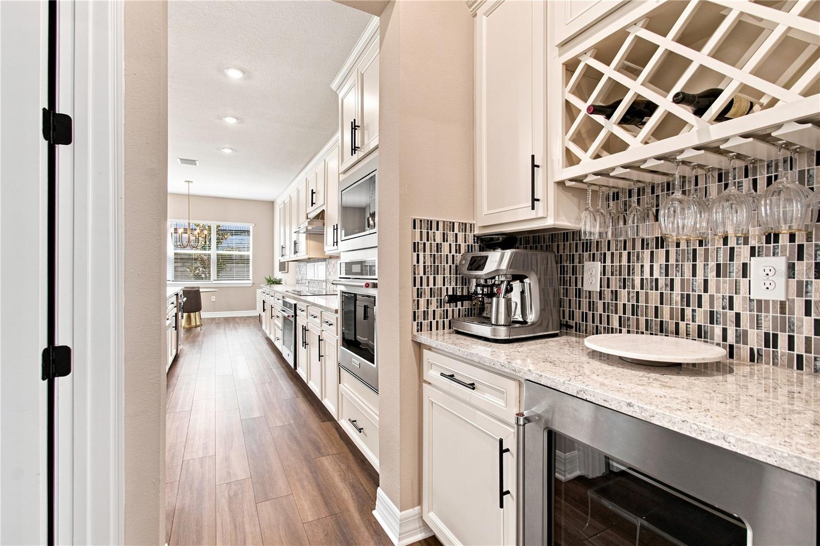 4817 Fair Winds Ct Property Photo 14