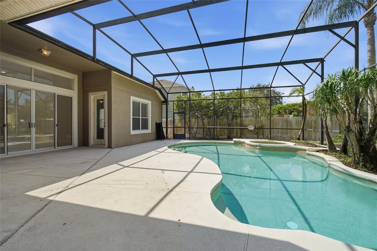 10008 Canopy Tree Ct Property Photo 28