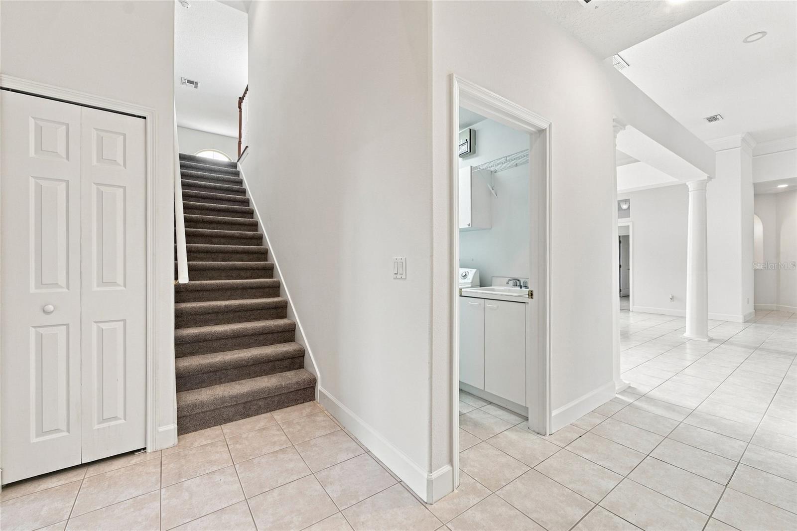 10008 Canopy Tree Ct Property Photo 30