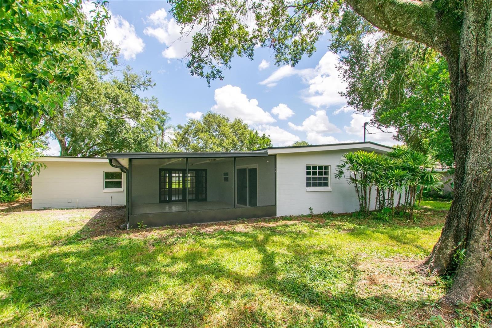 1008 Berwyn Rd Property Photo 8
