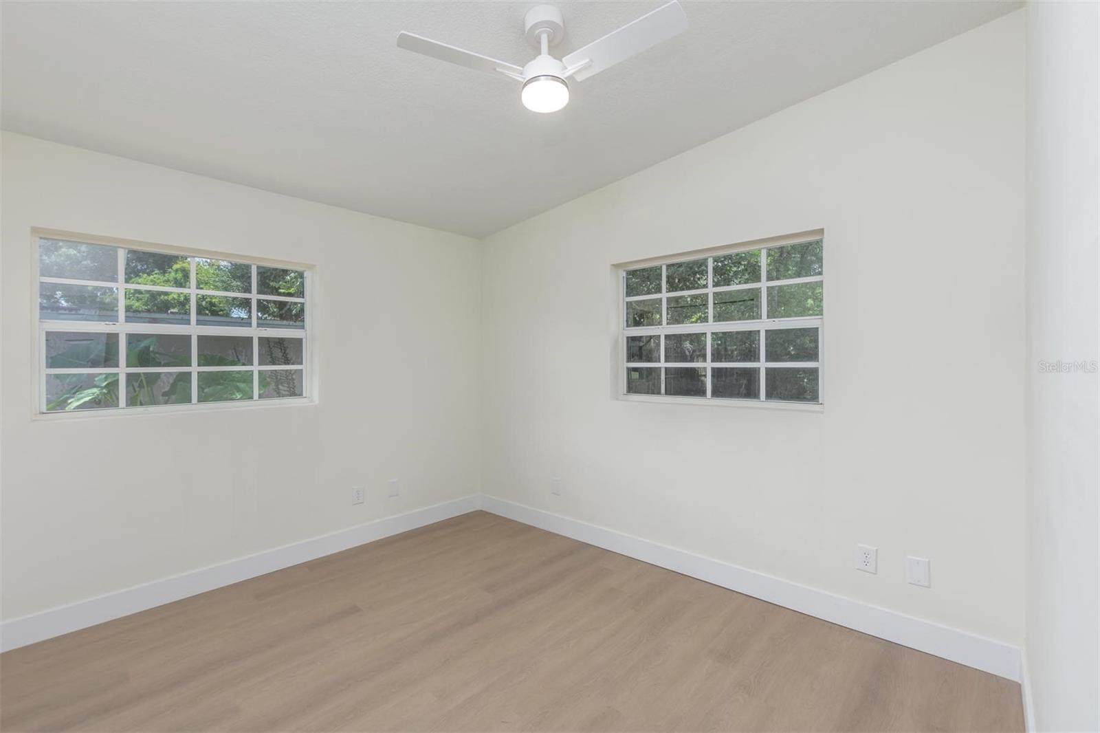 1008 Berwyn Rd Property Photo 27