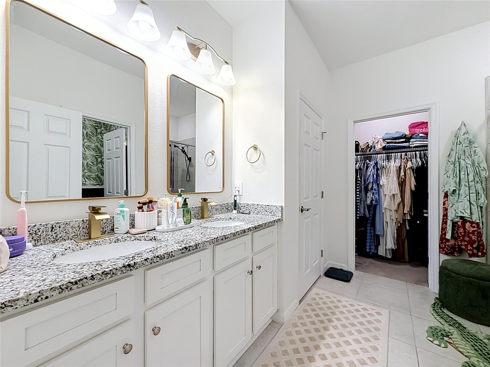 3947 Mayhill Loop Property Photo 16