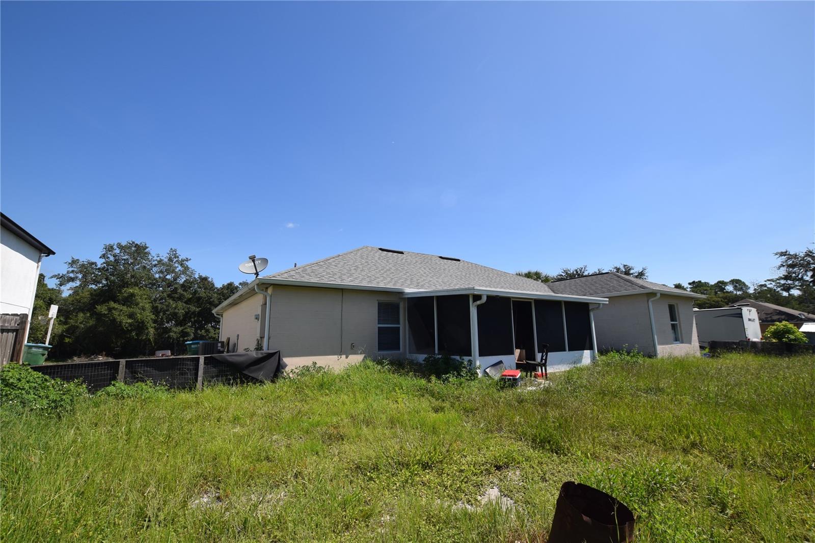 3785 Trade St Property Photo 3