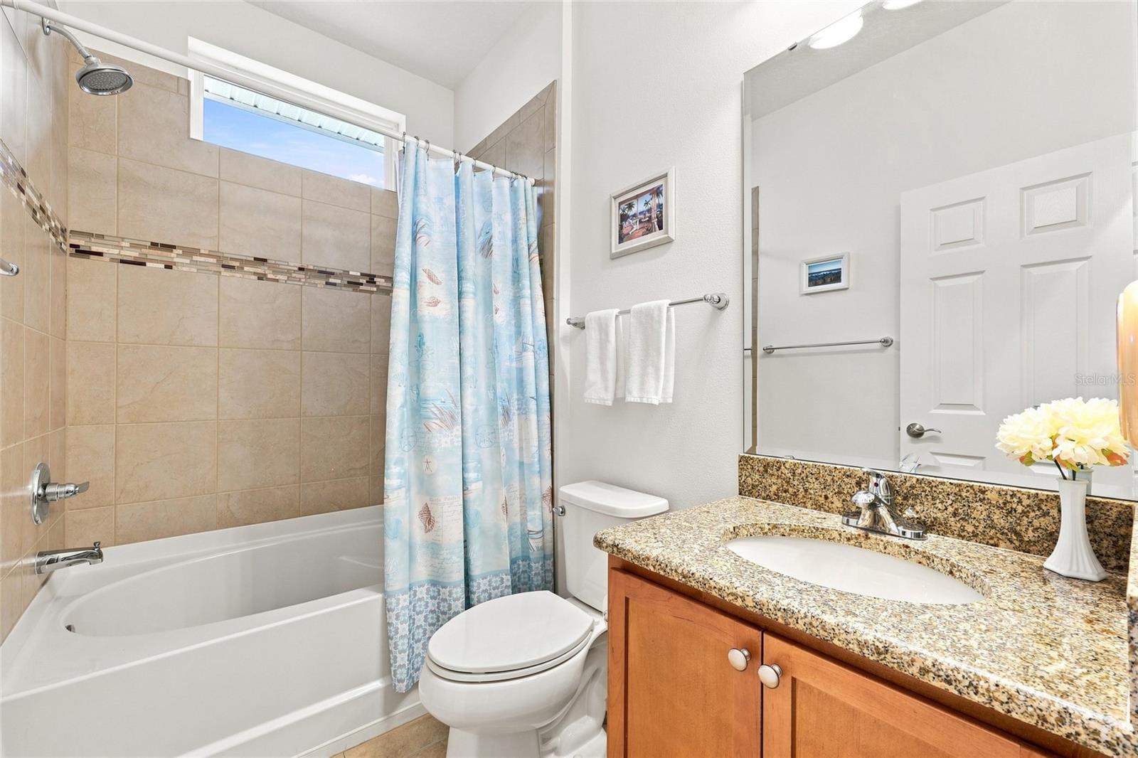 381 Silver Maple Rd Property Photo 25