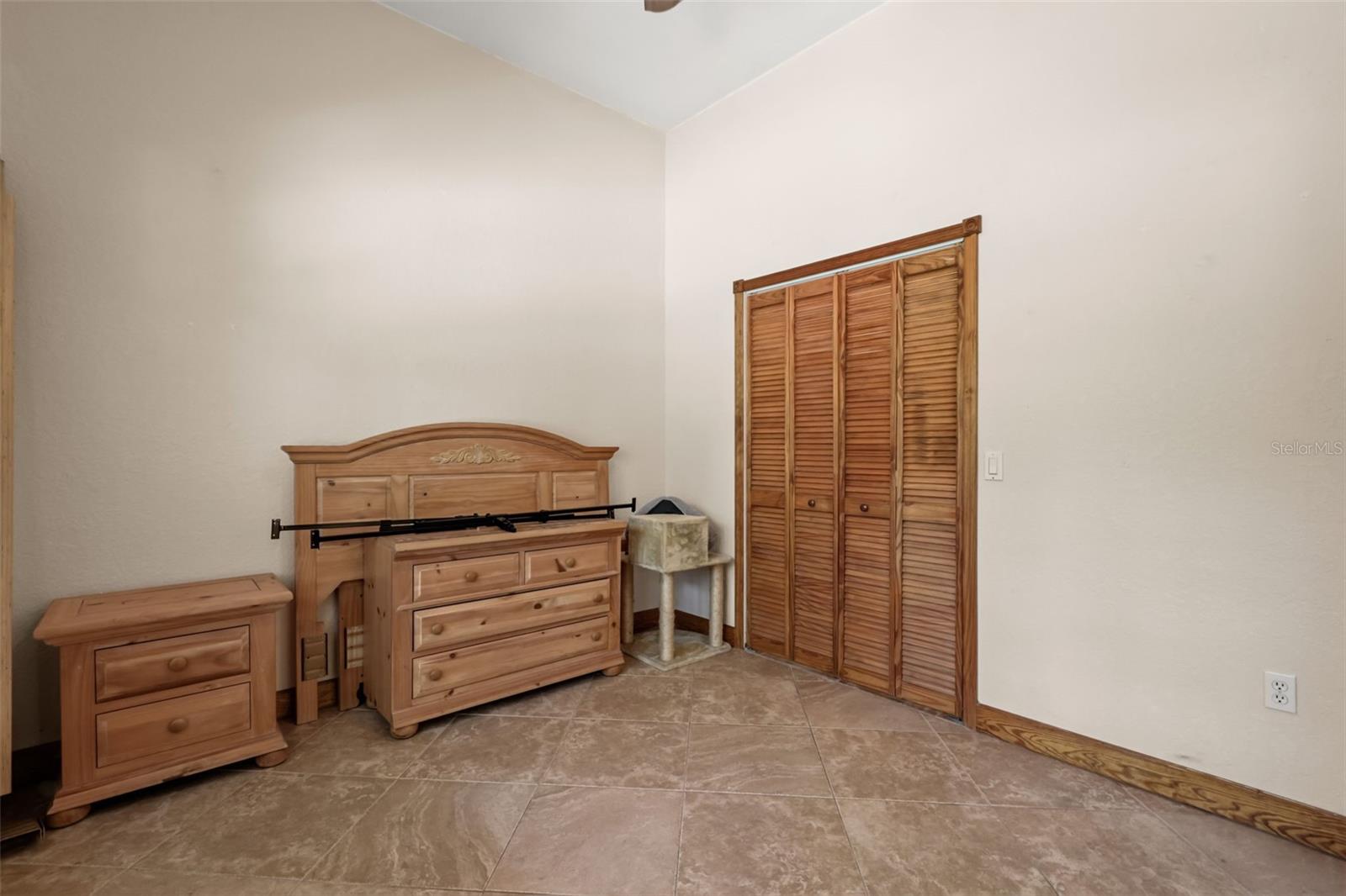 1685 Manor Way Property Photo 13