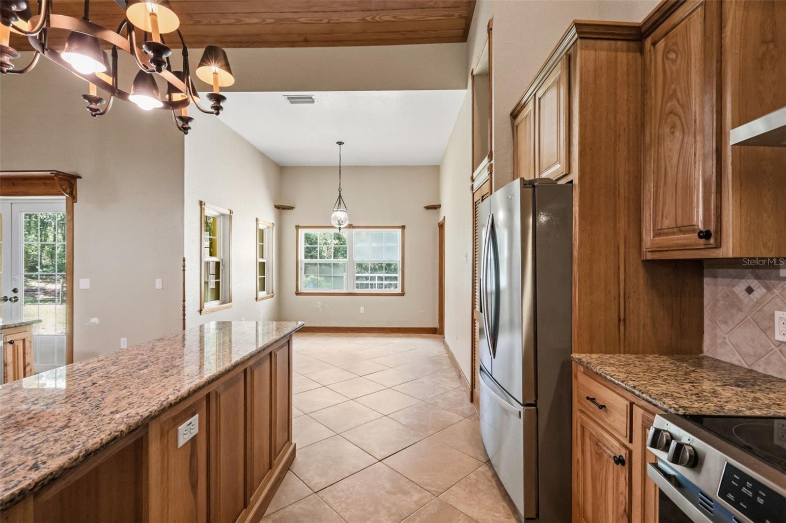 1685 Manor Way Property Photo 23