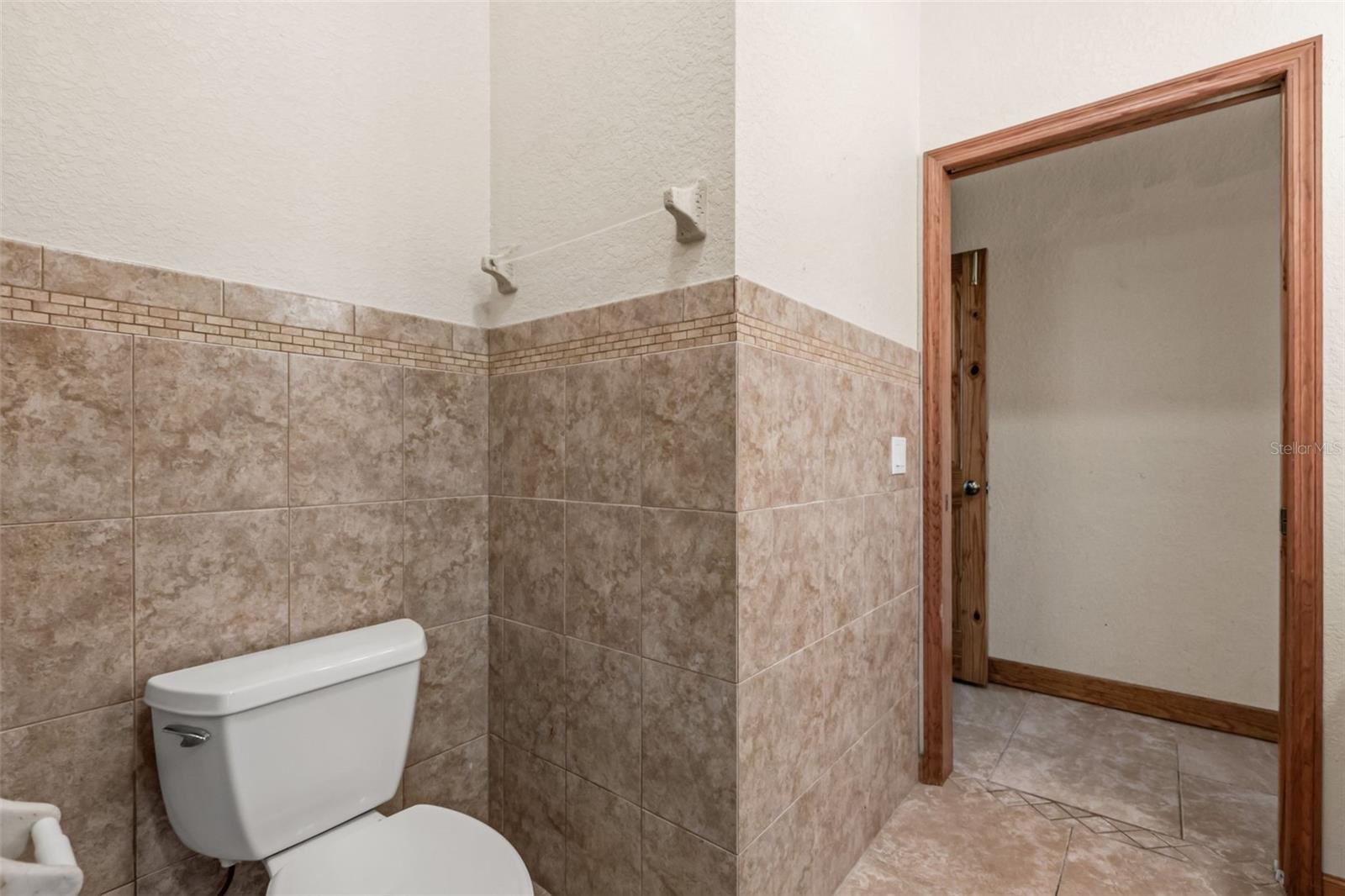 1685 Manor Way Property Photo 34
