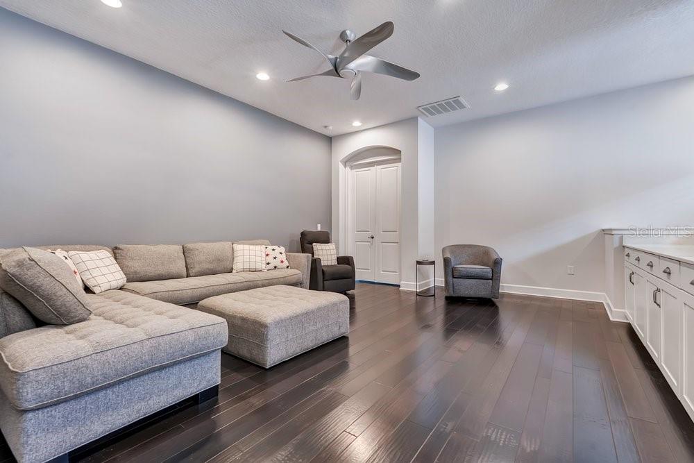 8449 Via Vittoria Way Property Photo 15