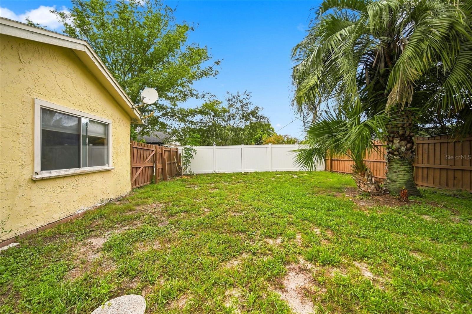 8334 Crosswicks Dr Property Photo 12