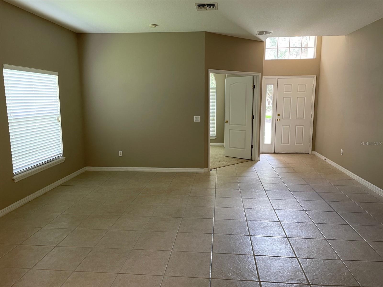 7815 Rex Hill Trl Property Photo 5