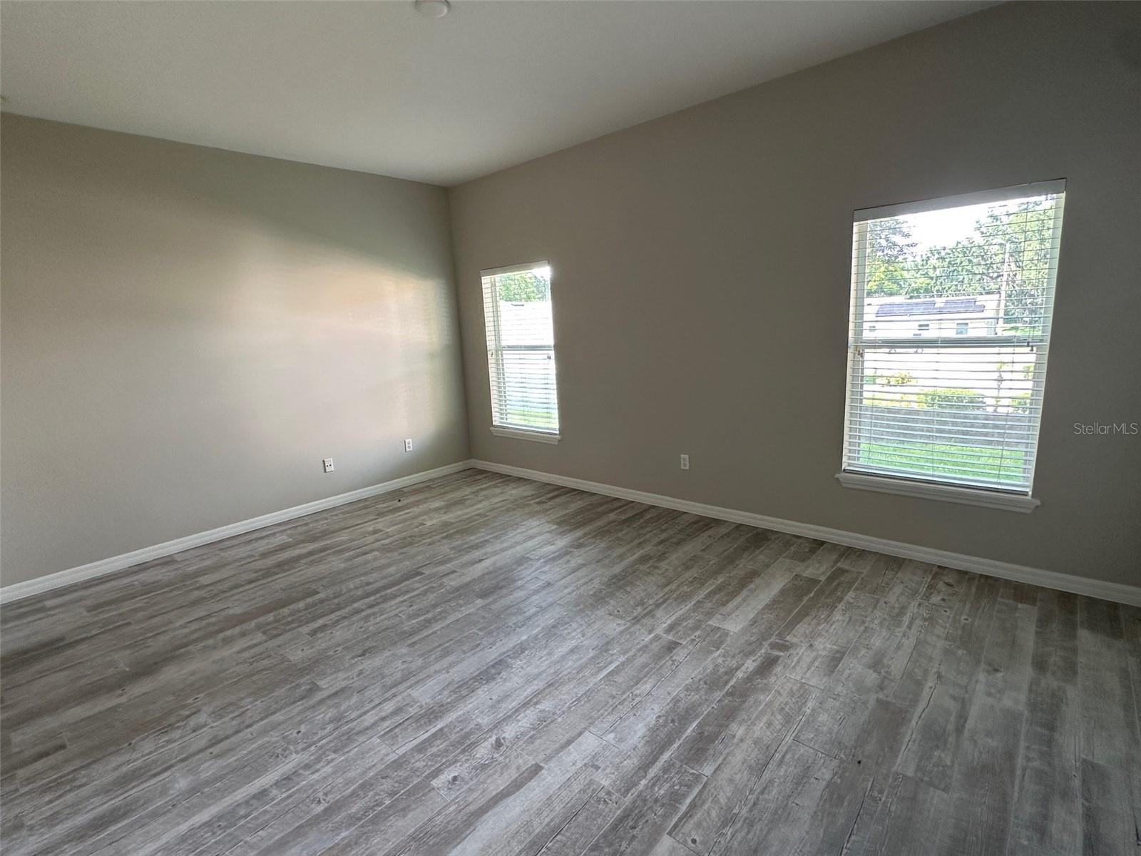 7815 Rex Hill Trl Property Photo 12