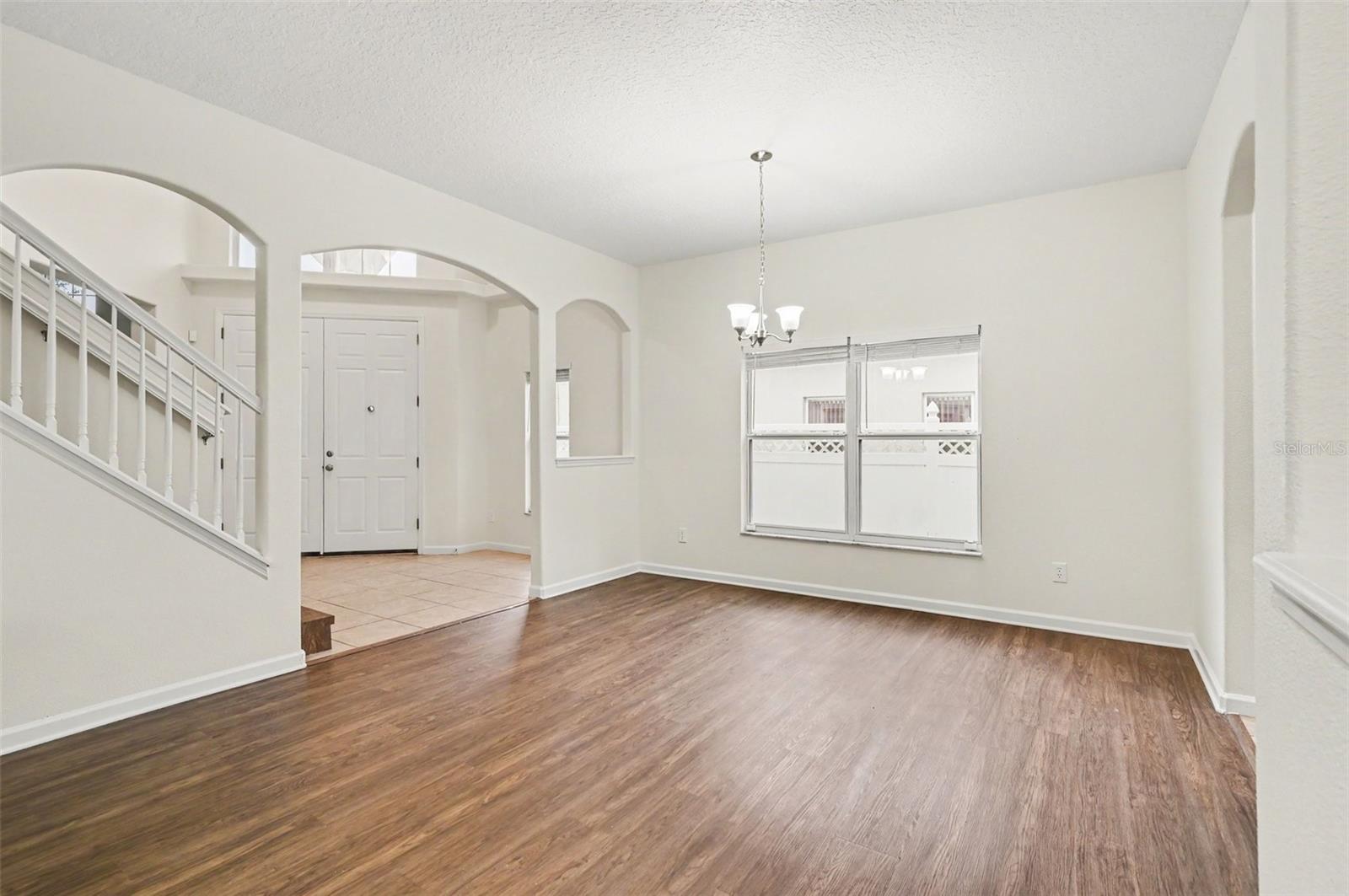 10546 Willow Ridge Loop Property Photo 4