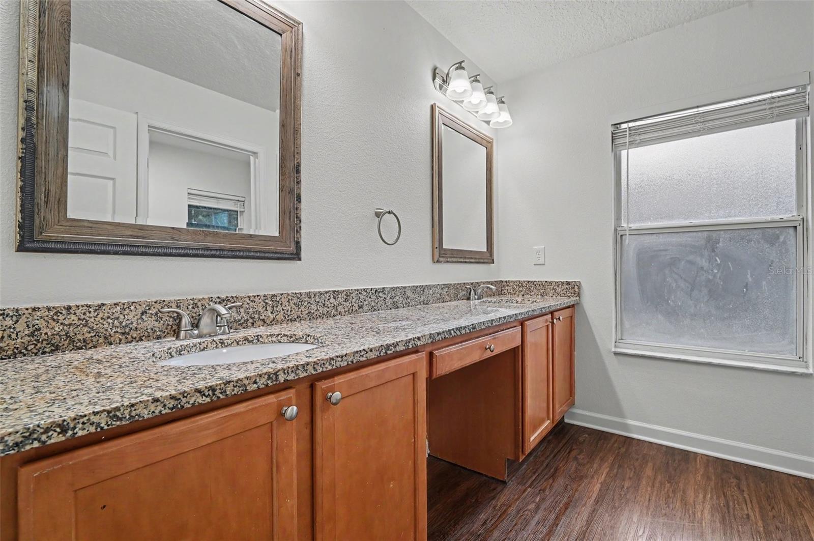 10546 Willow Ridge Loop Property Photo 9