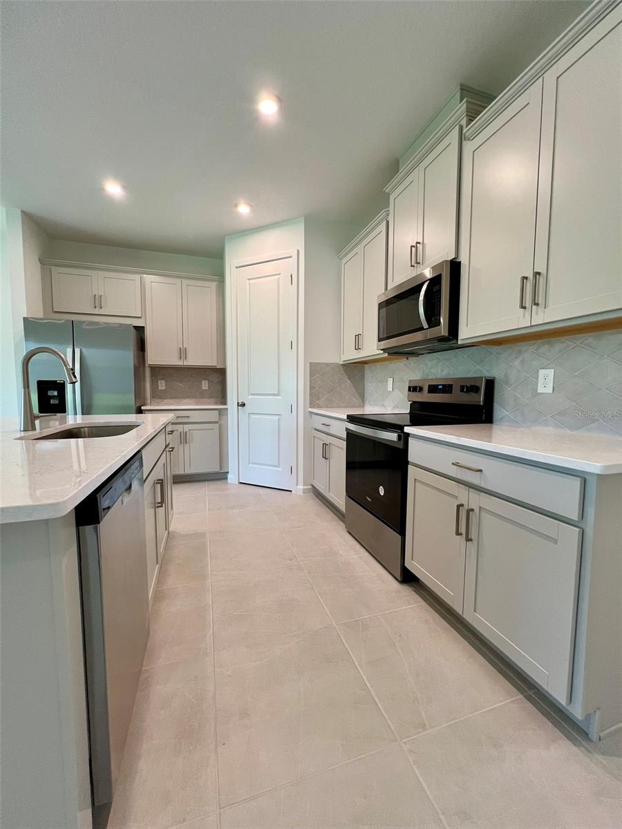3497 Banana Shrub Blvd Property Photo 6