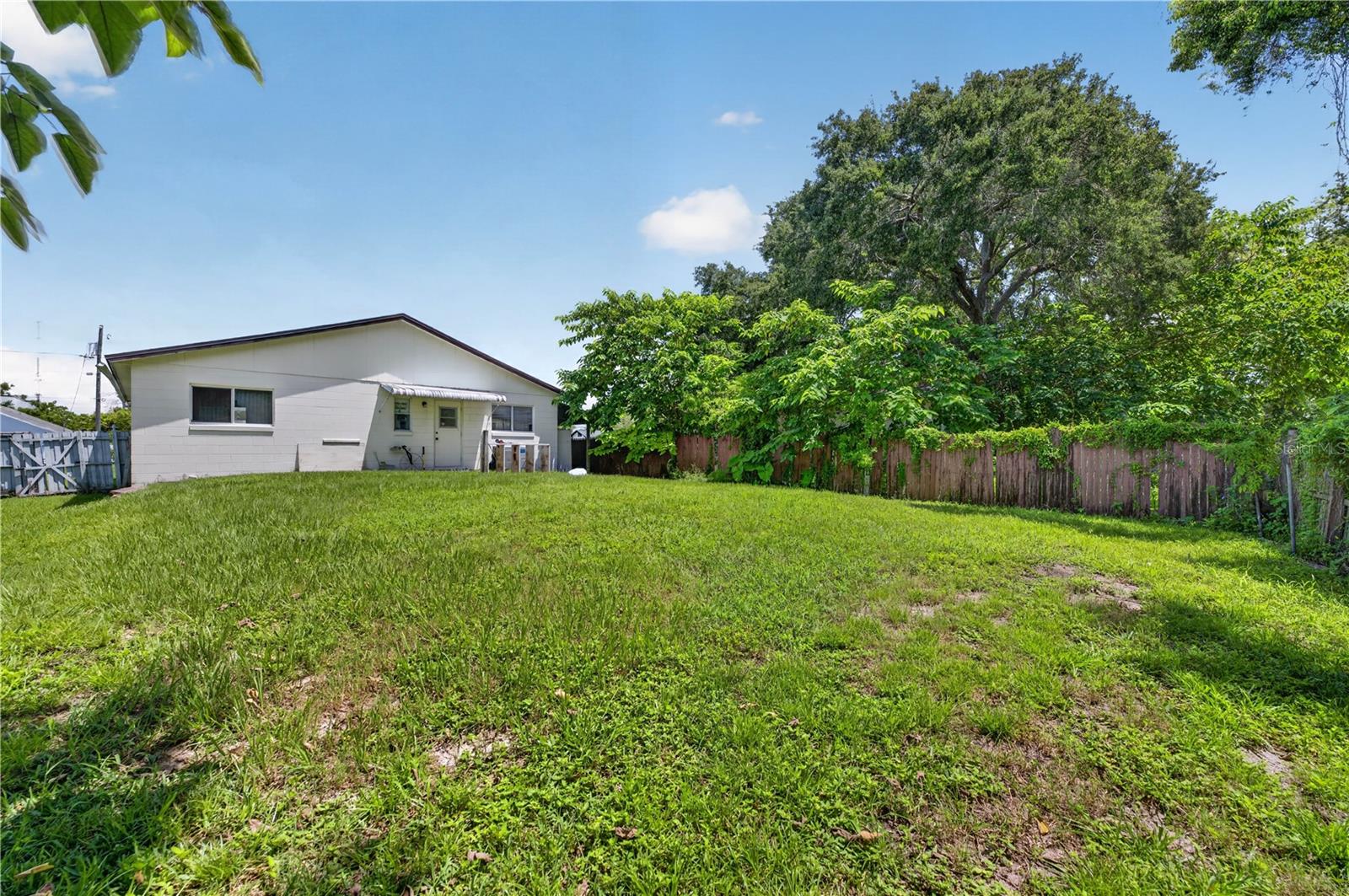 840 Neuse Ave Property Photo 6