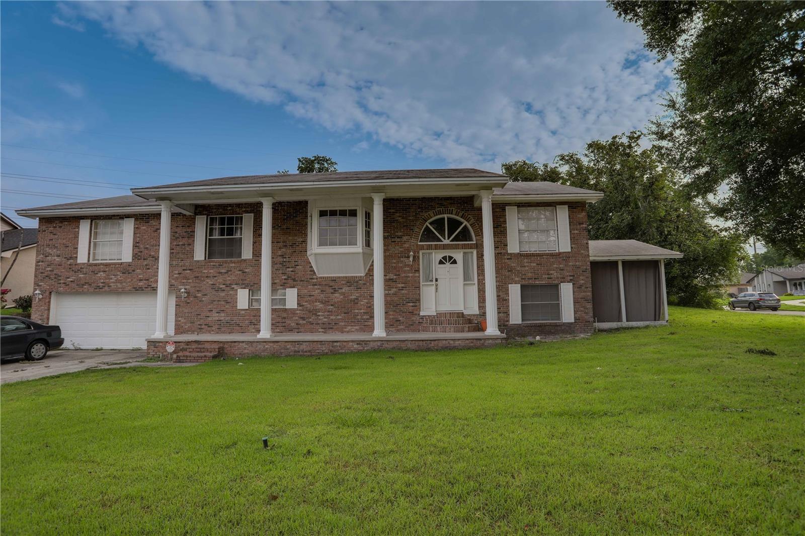 5212 Abelia Dr Property Photo 1