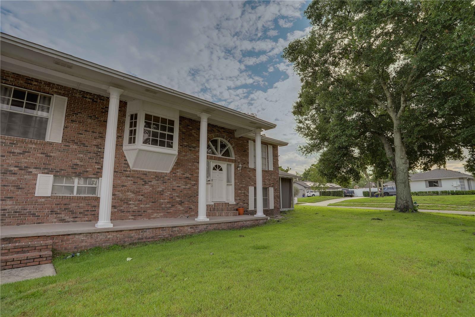5212 Abelia Dr Property Photo 2