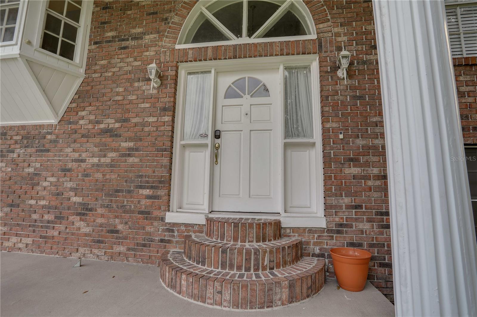 5212 Abelia Dr Property Photo 3