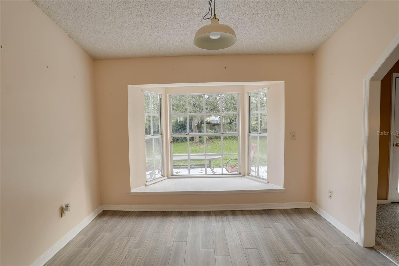 5212 Abelia Dr Property Photo 7