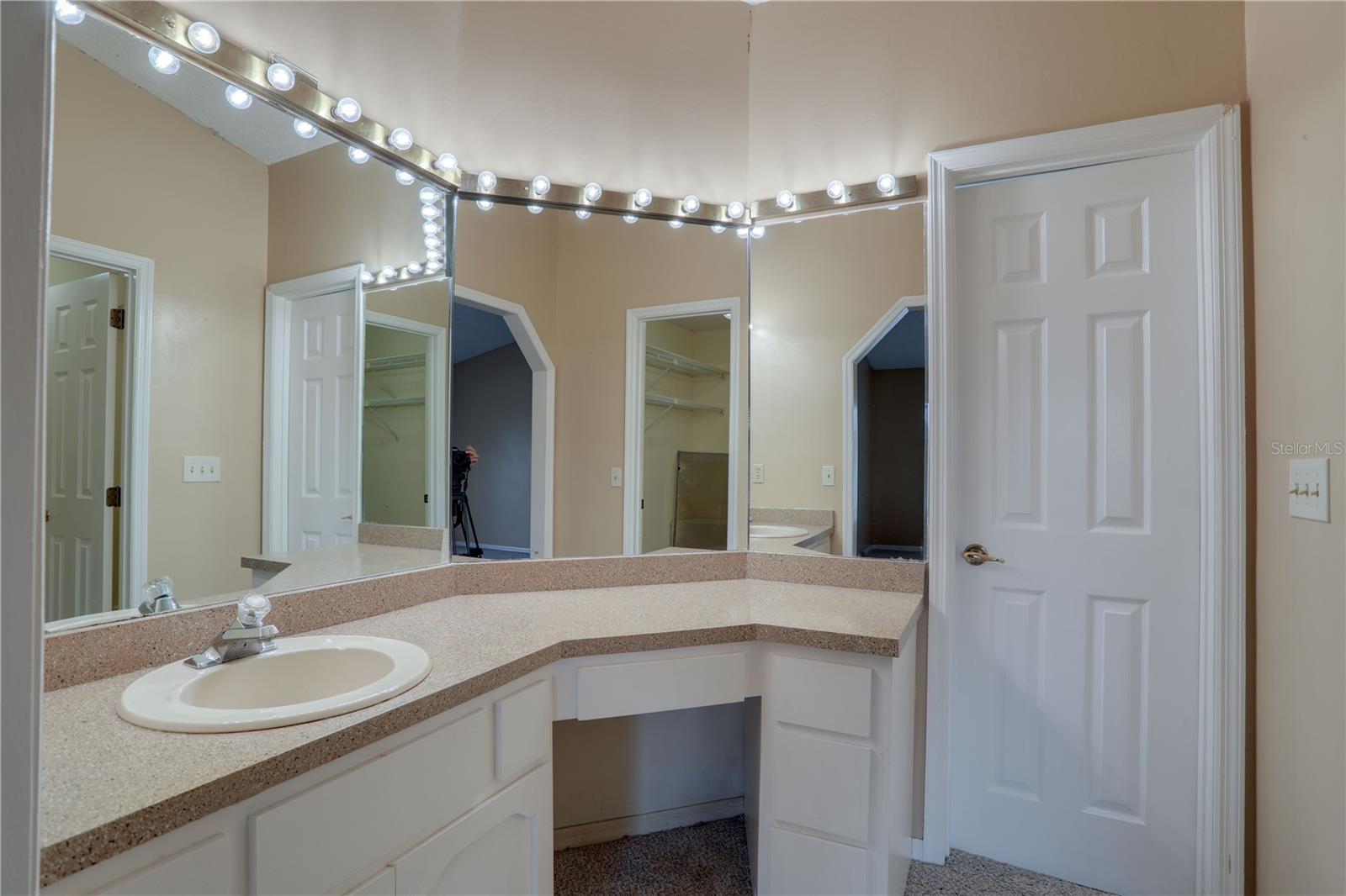 5212 Abelia Dr Property Photo 13