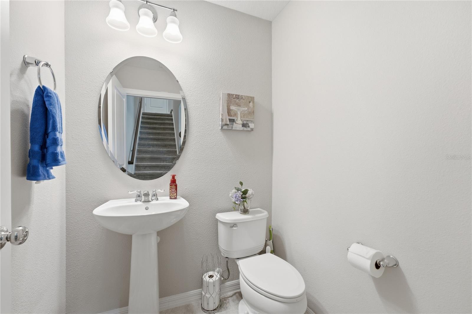 5010 Caspian St Property Photo 10