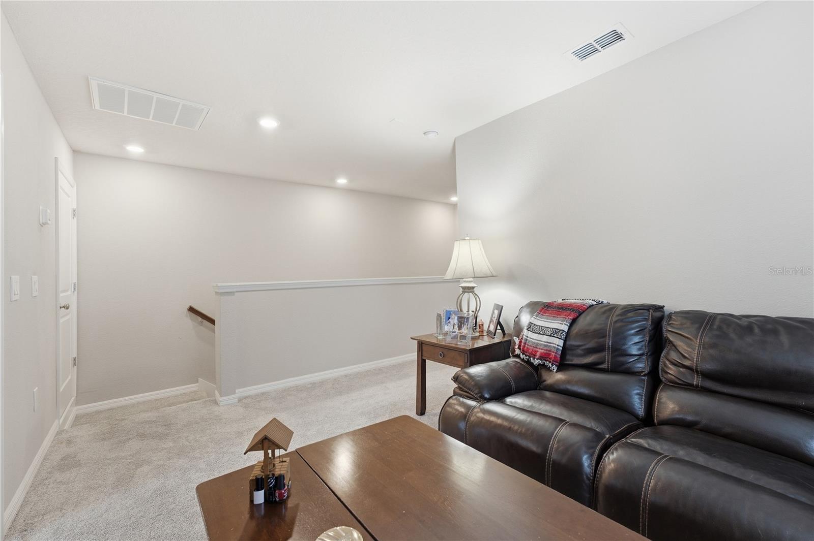 5010 Caspian St Property Photo 17