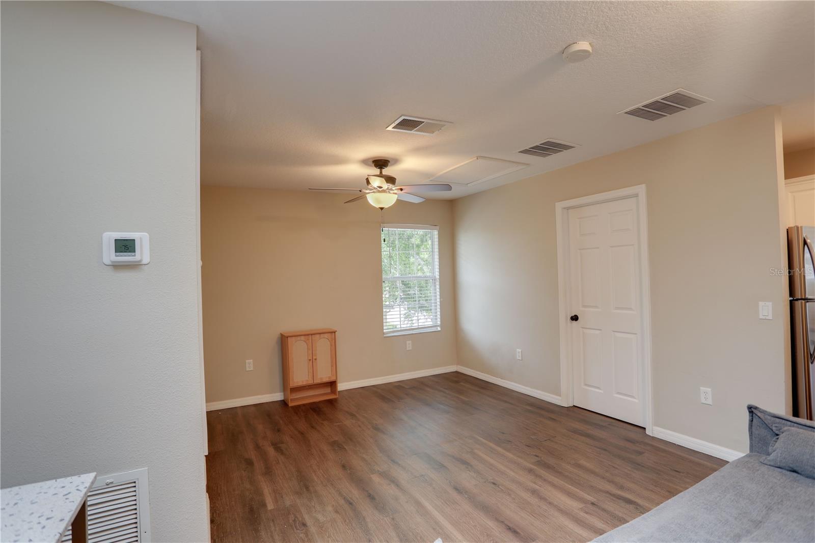14222 Sonco Ave Property Photo 2