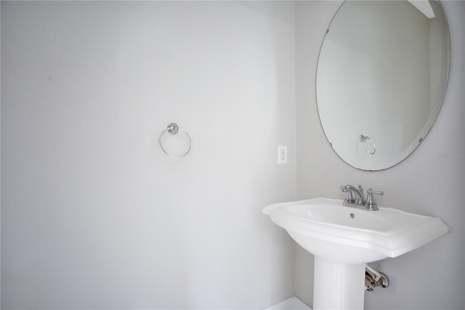 310 E Vanderbilt St #3 Property Photo 31