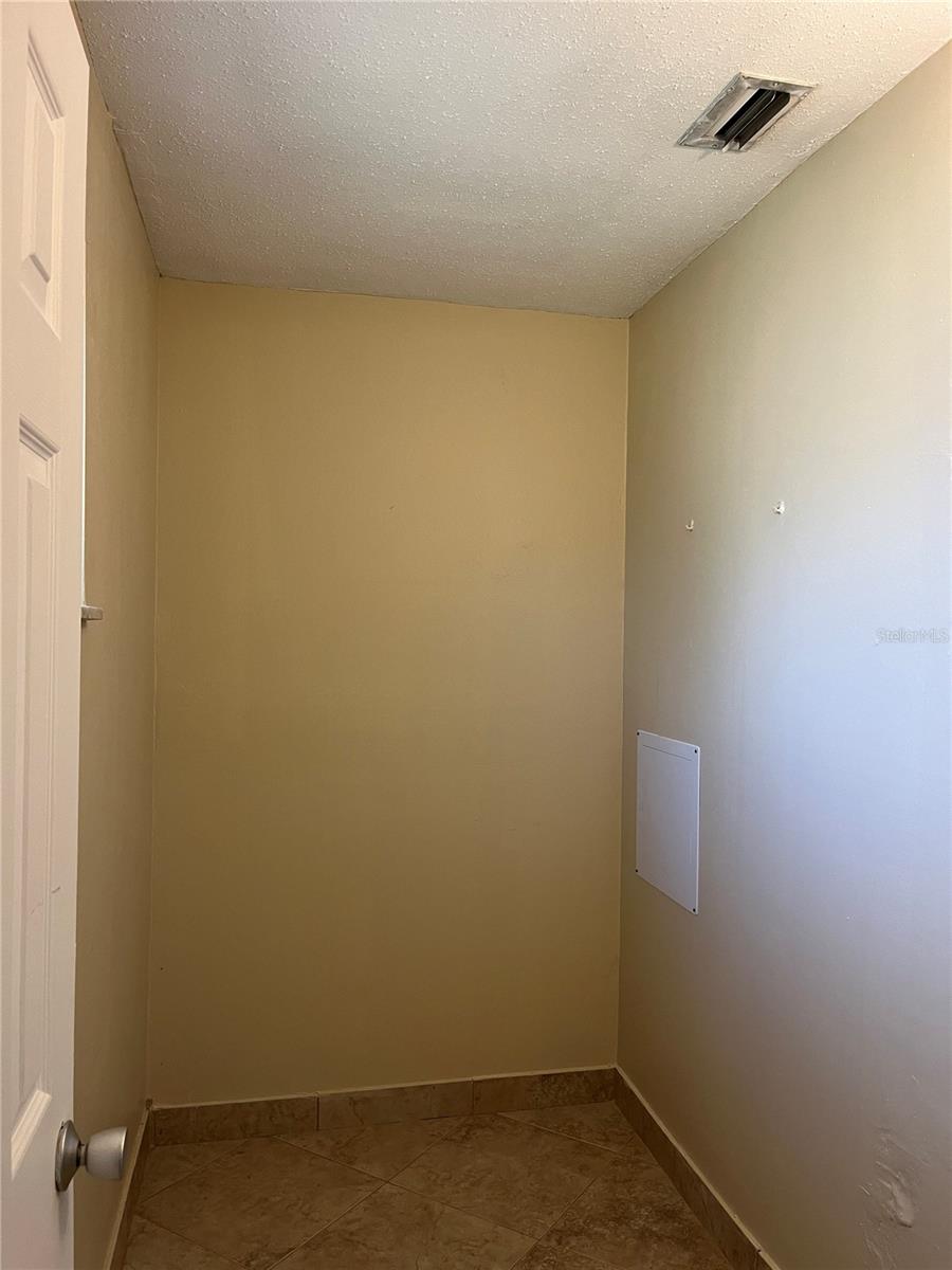 900 N Us Highway 1 Property Photo 18