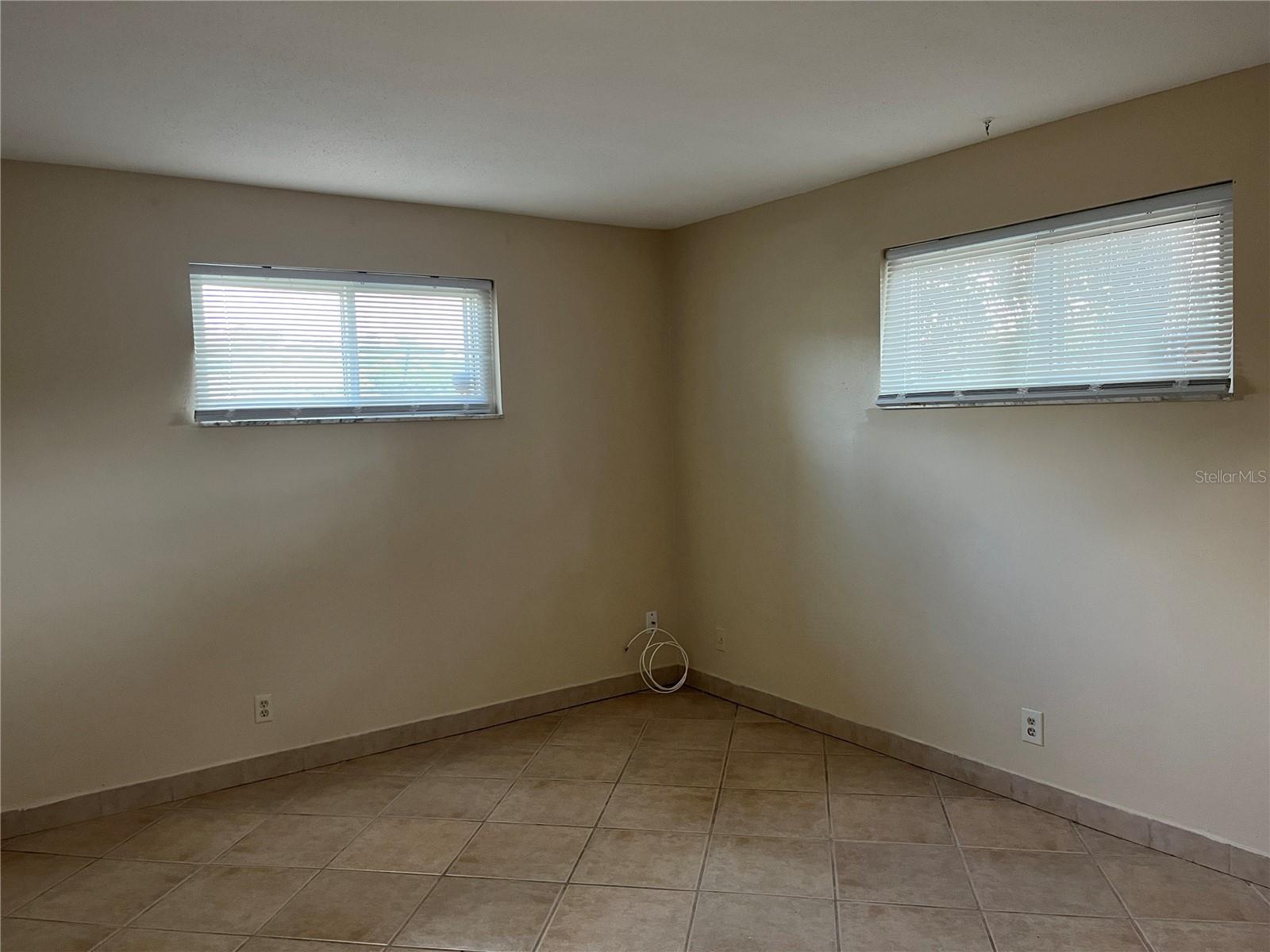 900 N Us Highway 1 Property Photo 22