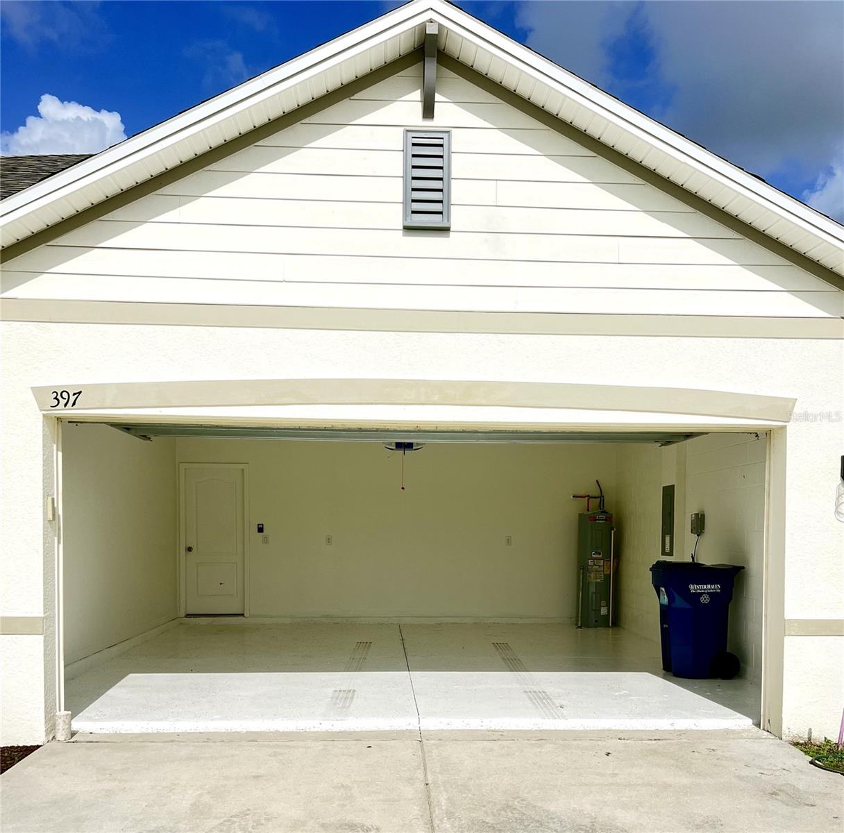 397 Corso Loop Property Photo 26