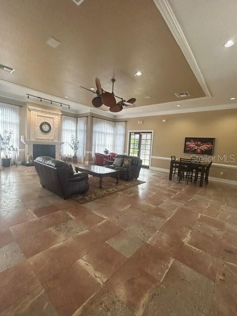 425 Summit Ridge Pl #105 Property Photo 19