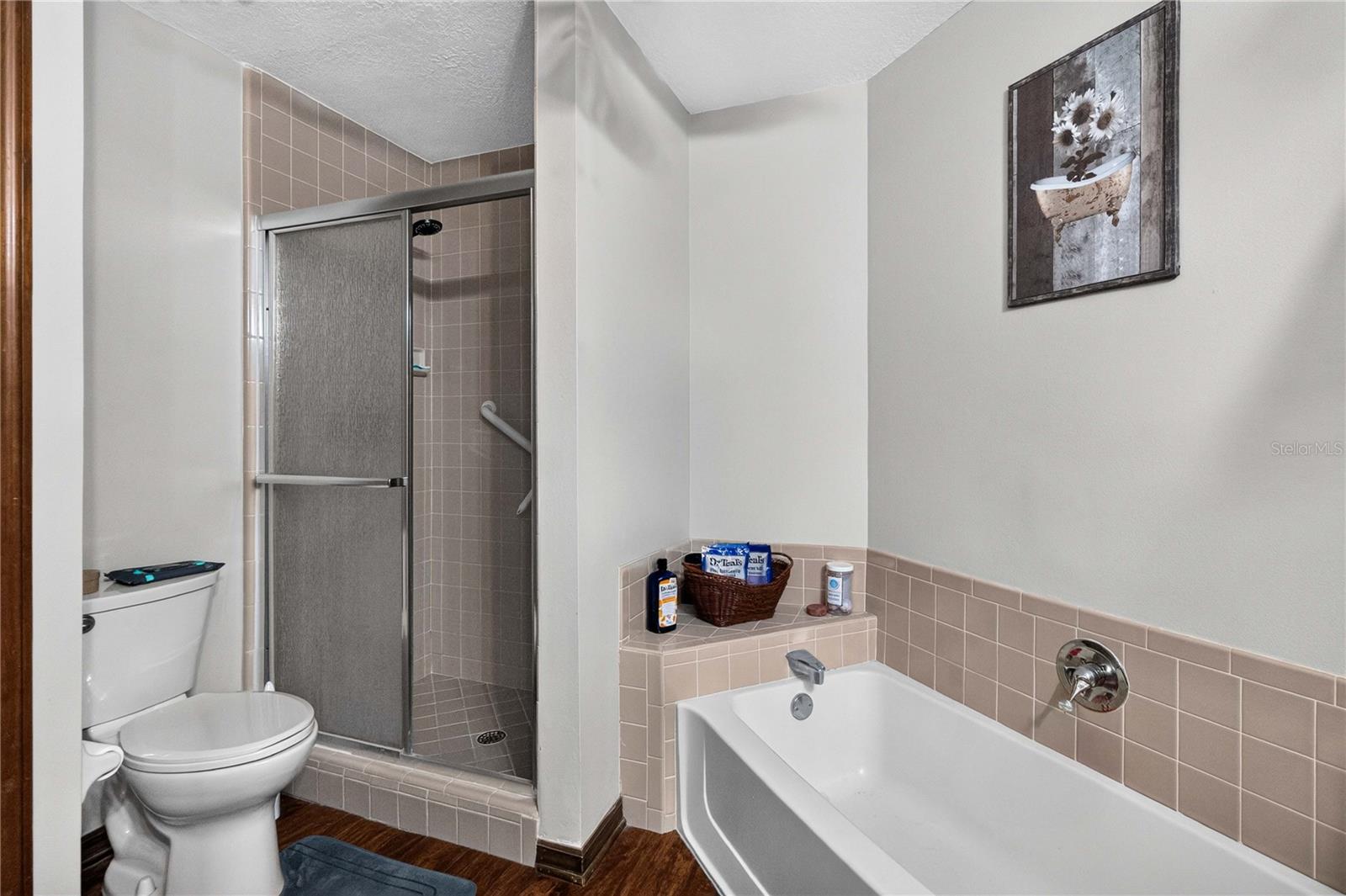 4807 Coachmans Dr #2402 Property Photo 14