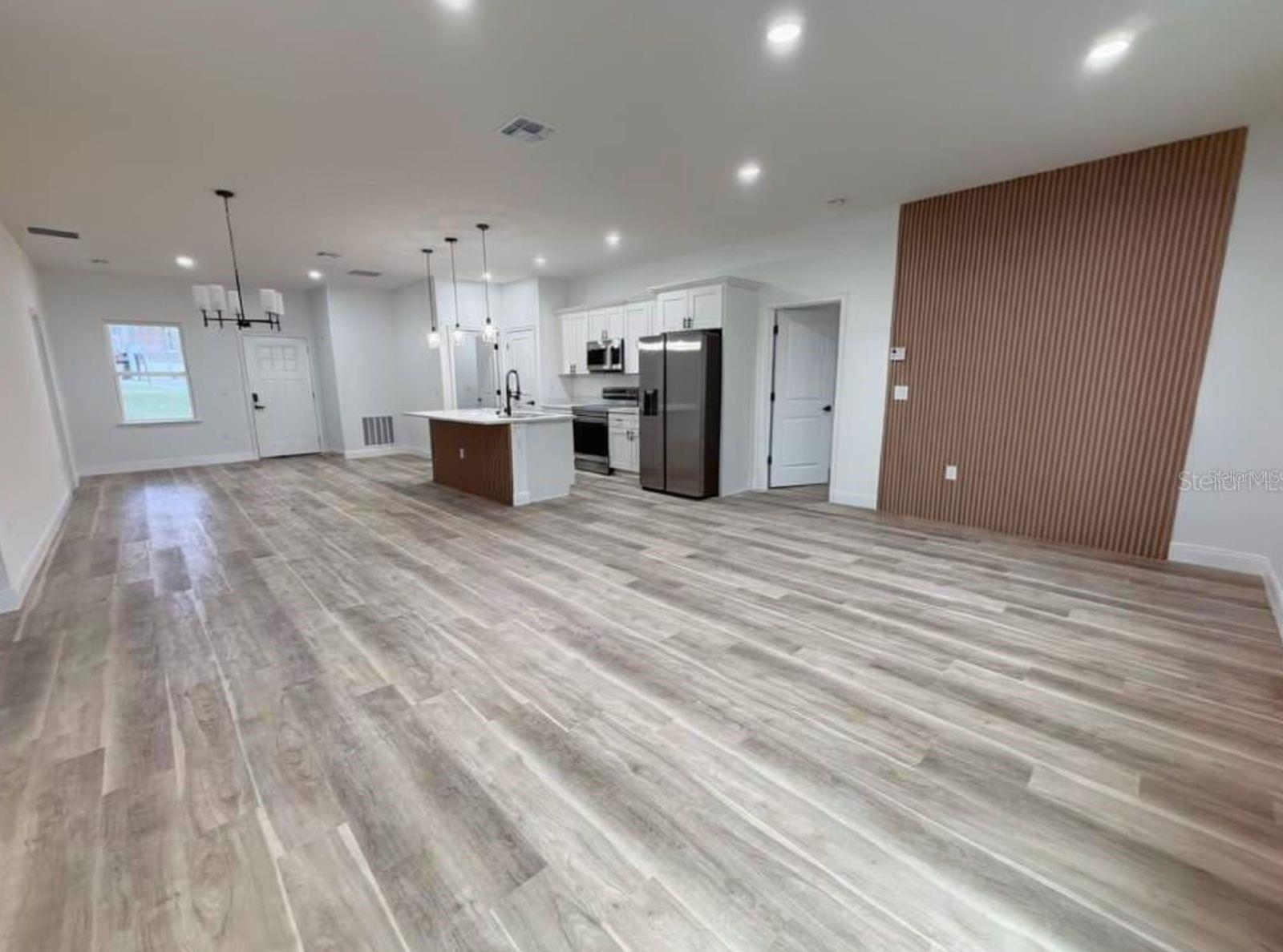 23419 Gemstone Ave Property Photo 15