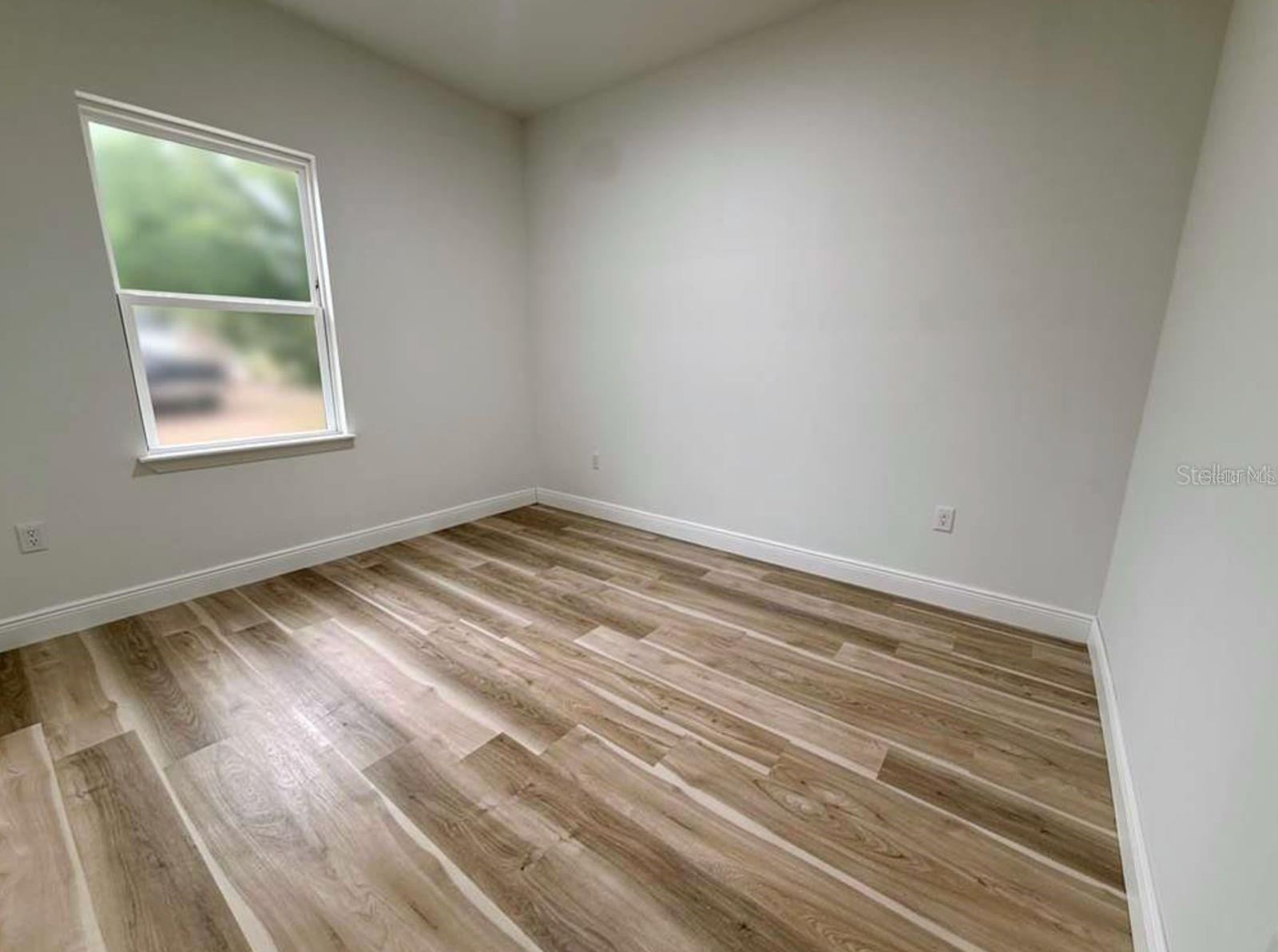 23419 Gemstone Ave Property Photo 18