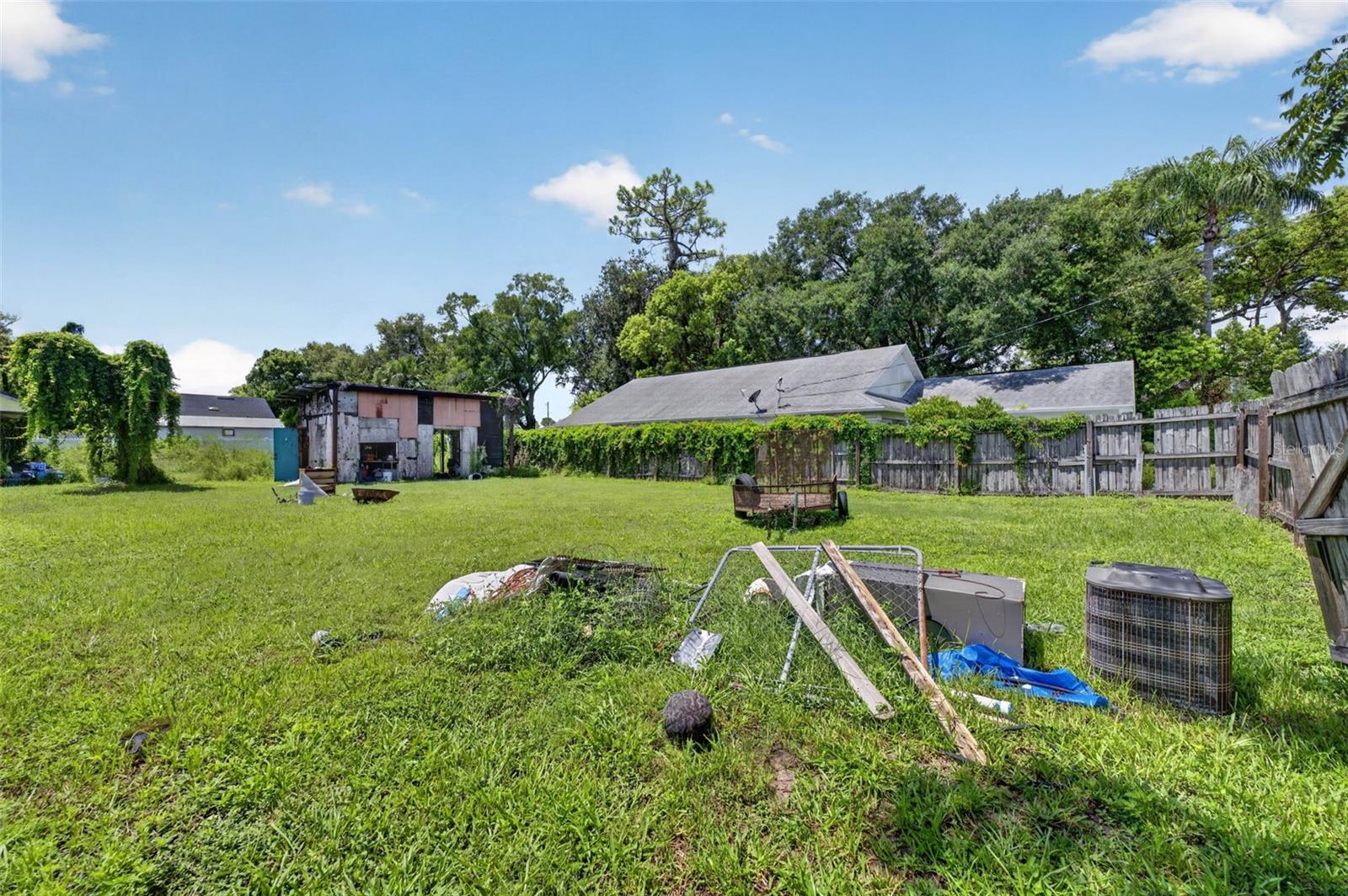 Neuse Ave Property Photo 4