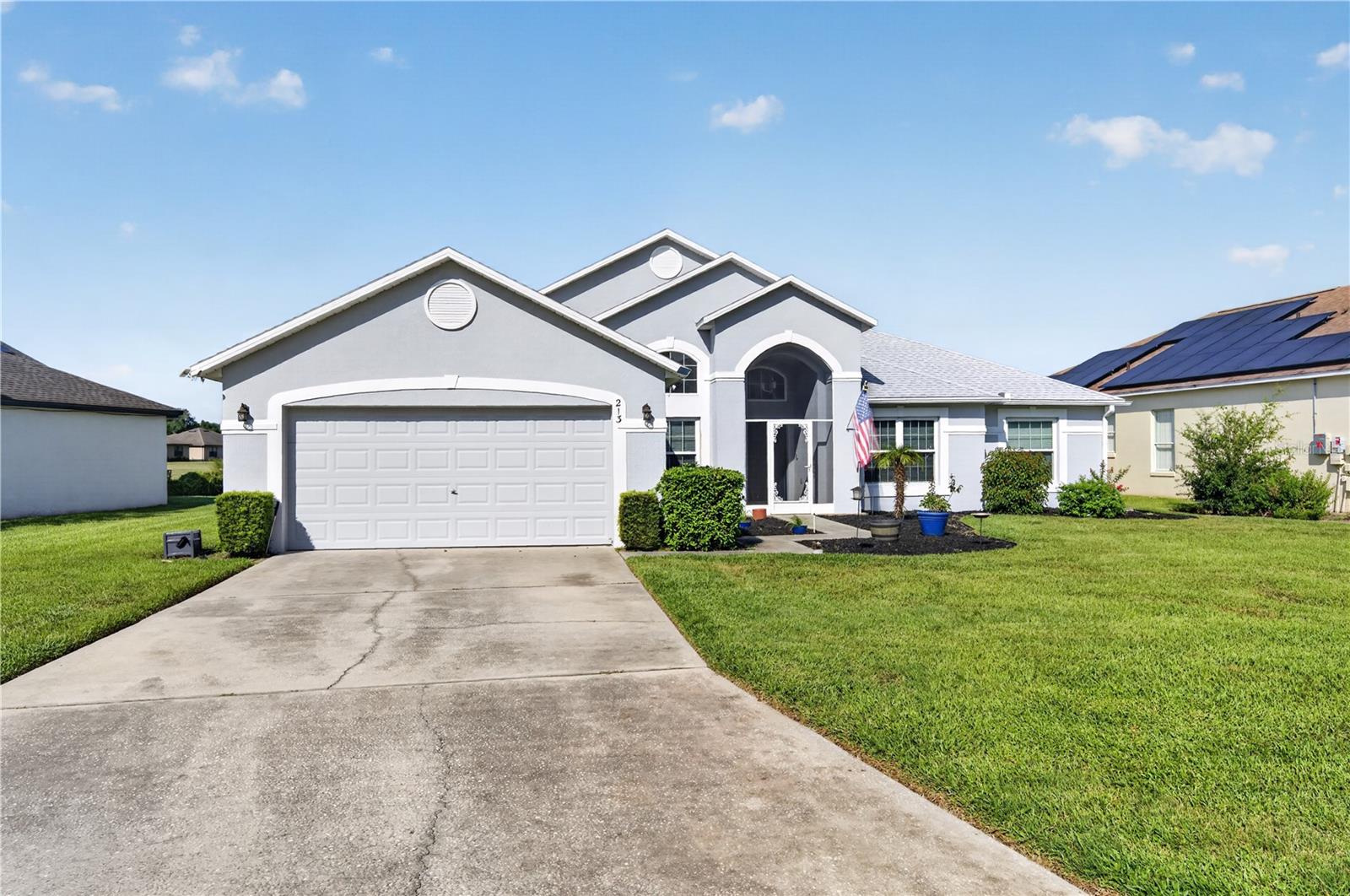 213 Spanish Moss Rd Property Photo 1