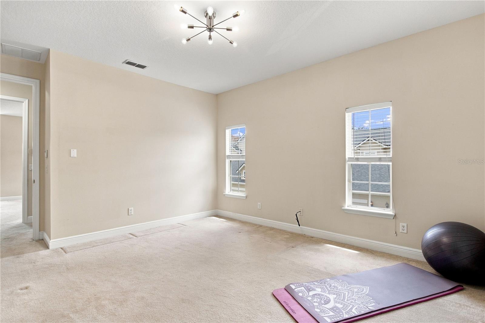 1259 Indiana Ave Property Photo 31