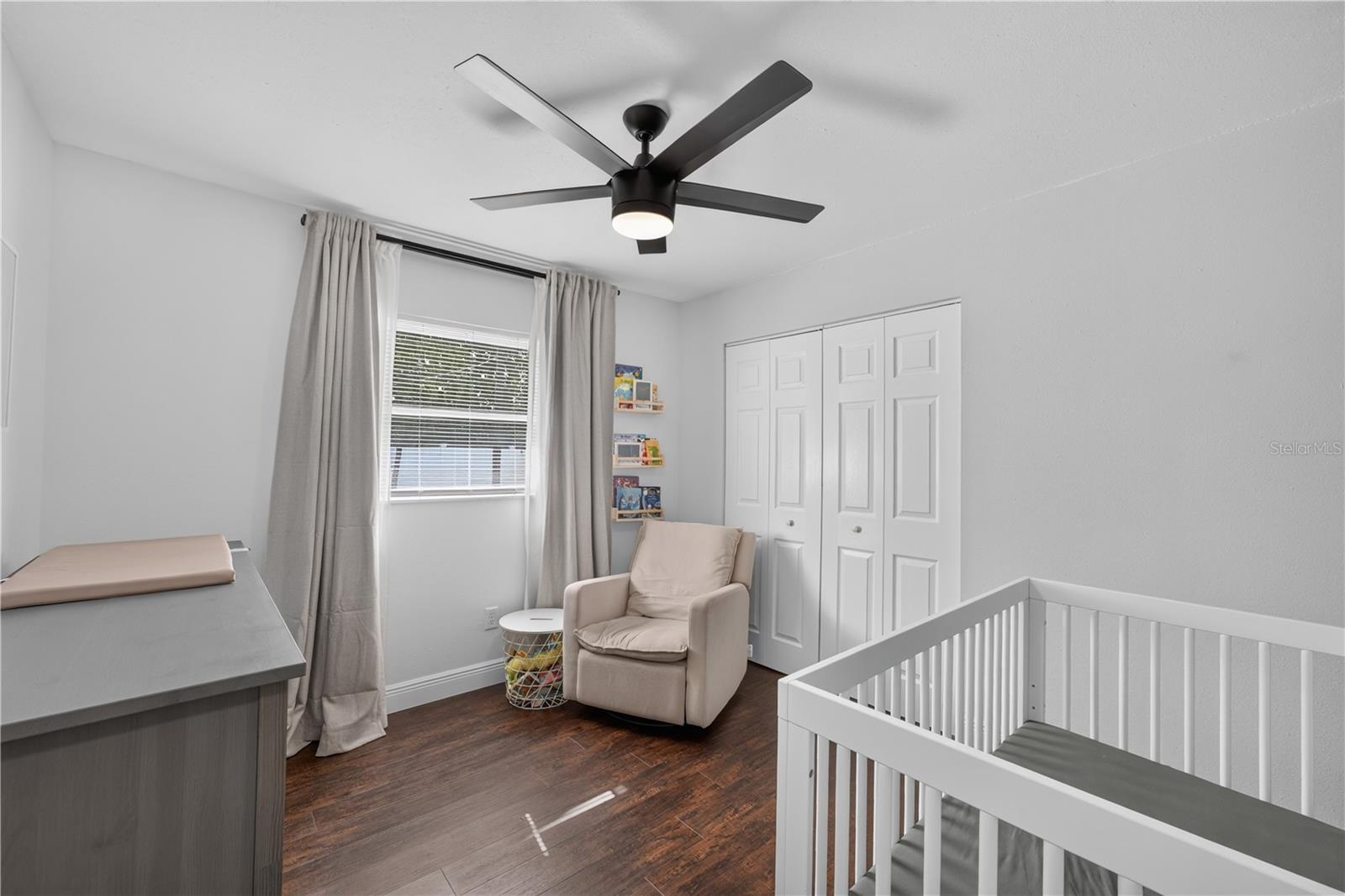 2112 Eastbrook Blvd Property Photo 21