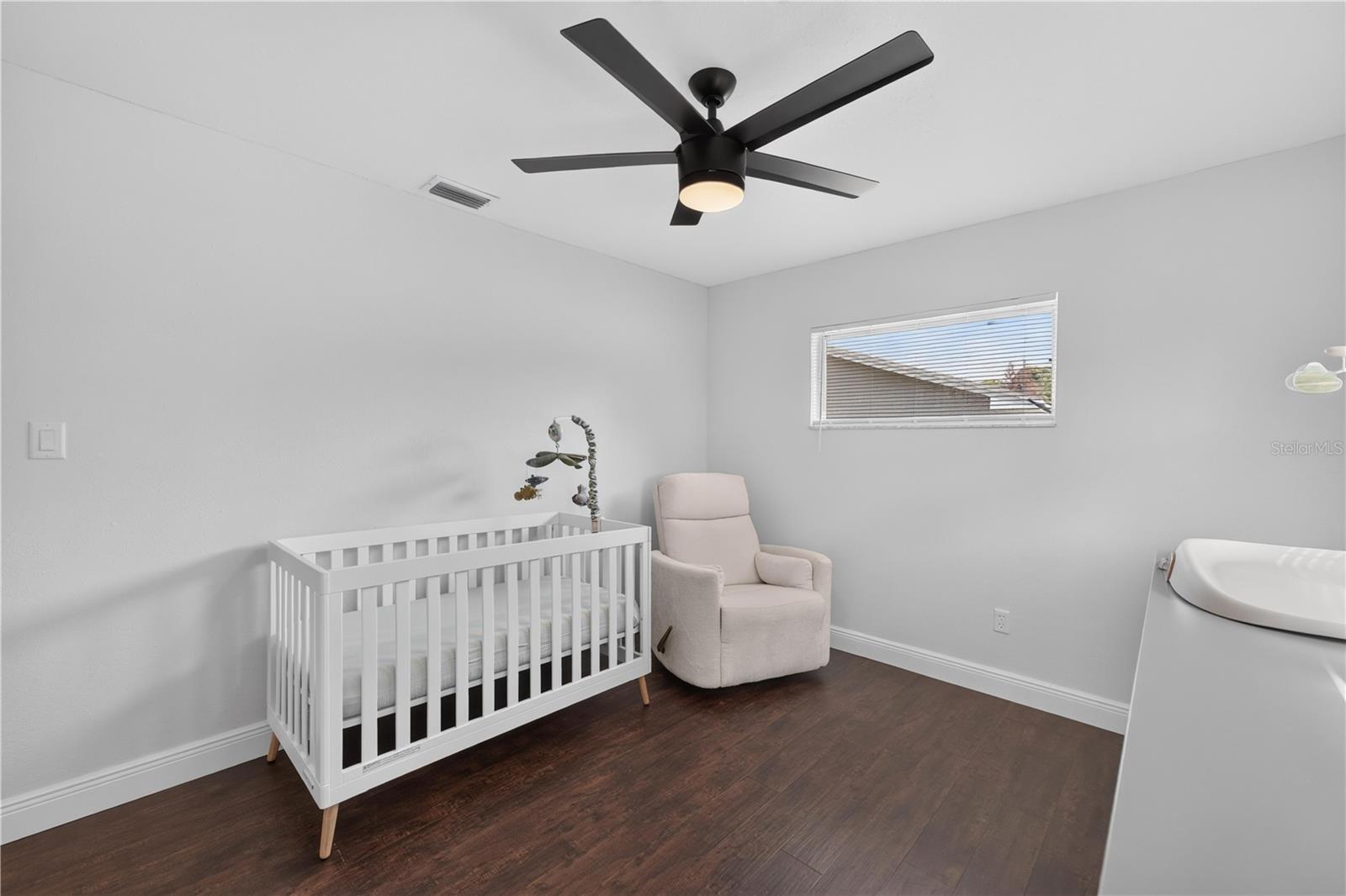 2112 Eastbrook Blvd Property Photo 23