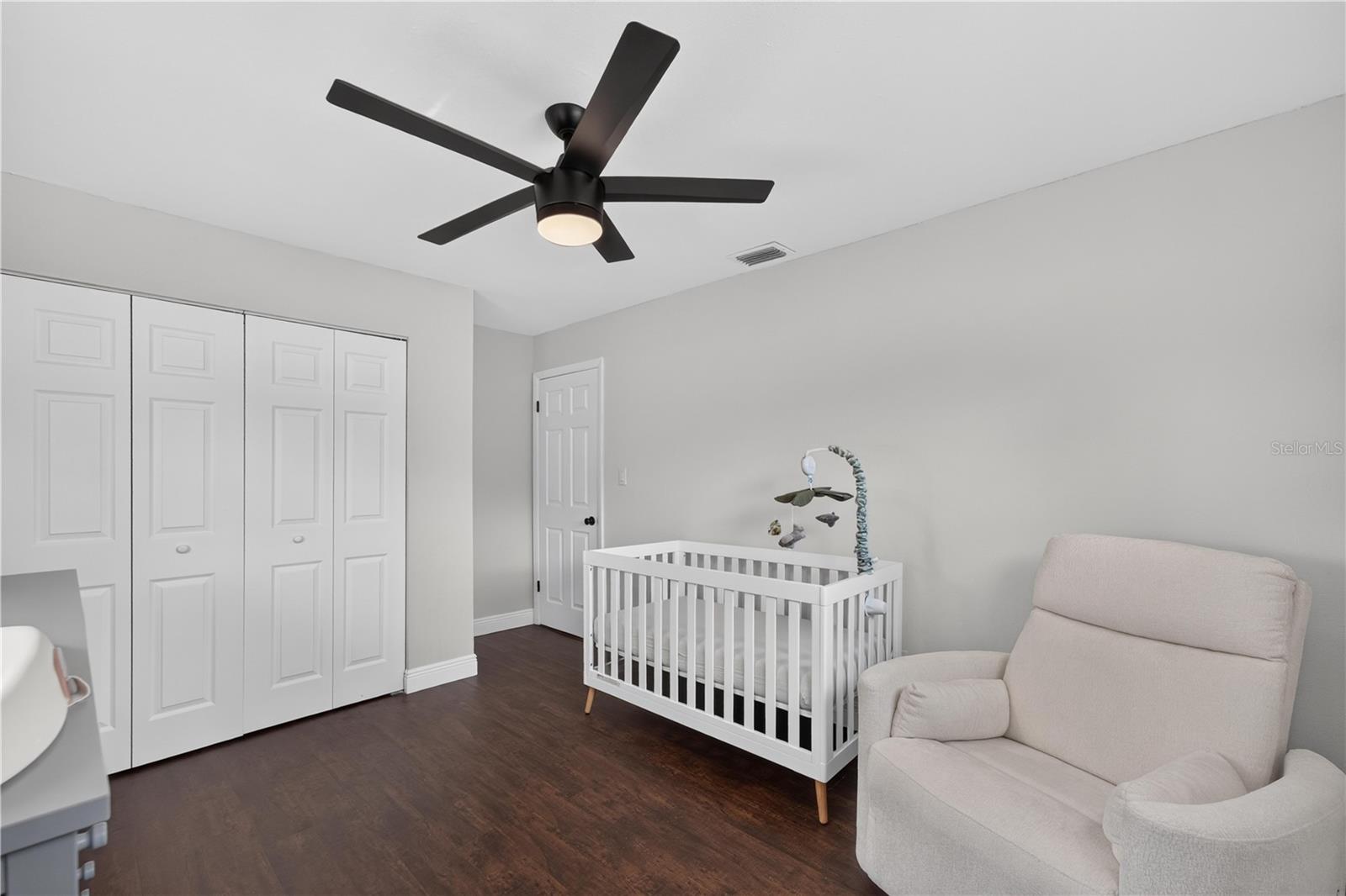 2112 Eastbrook Blvd Property Photo 24