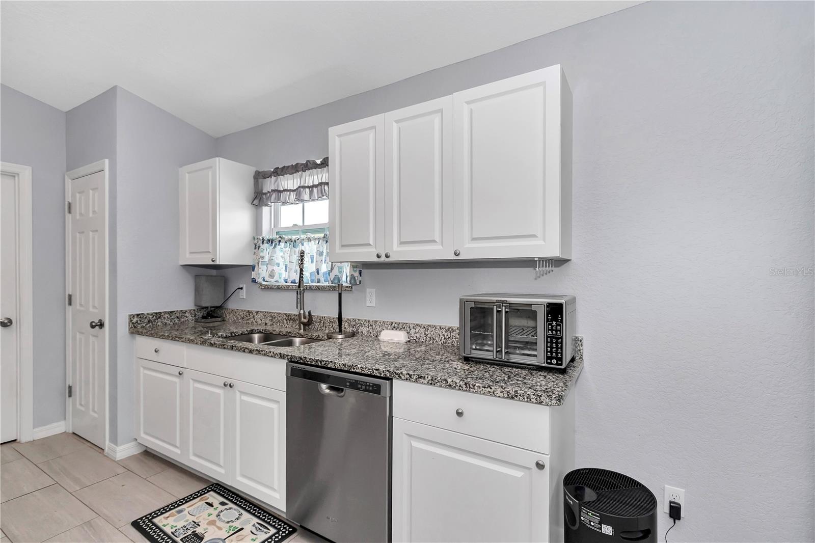 1 Laurel Pass Ln Property Photo 20