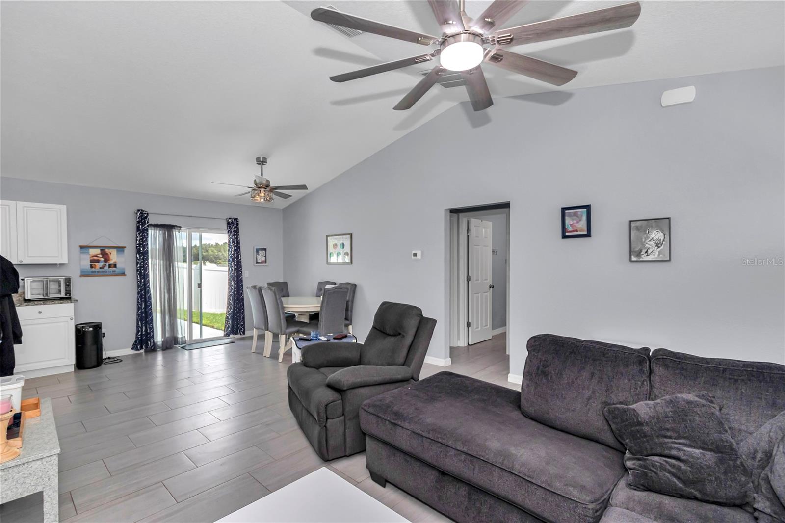 1 Laurel Pass Ln Property Photo 24